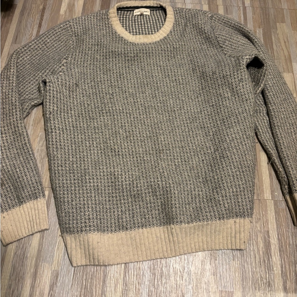Bridge & Burn Two-Tone Crewneck Sweater - Beige & Gray